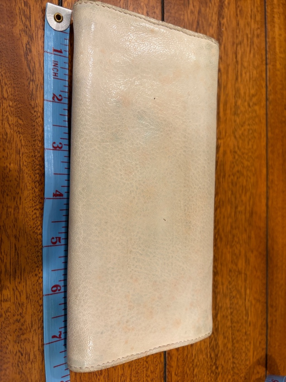 MIU MIU SNAP WALLET cream authentic - Picture 3 of 10